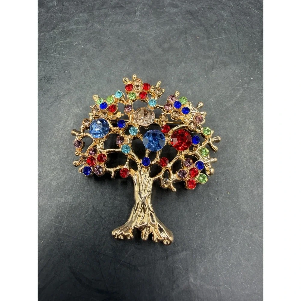 Vintage Tree of Life Brooch 🌳✨ Gold‑Tone Figural Pin – Symbolic Jewelry